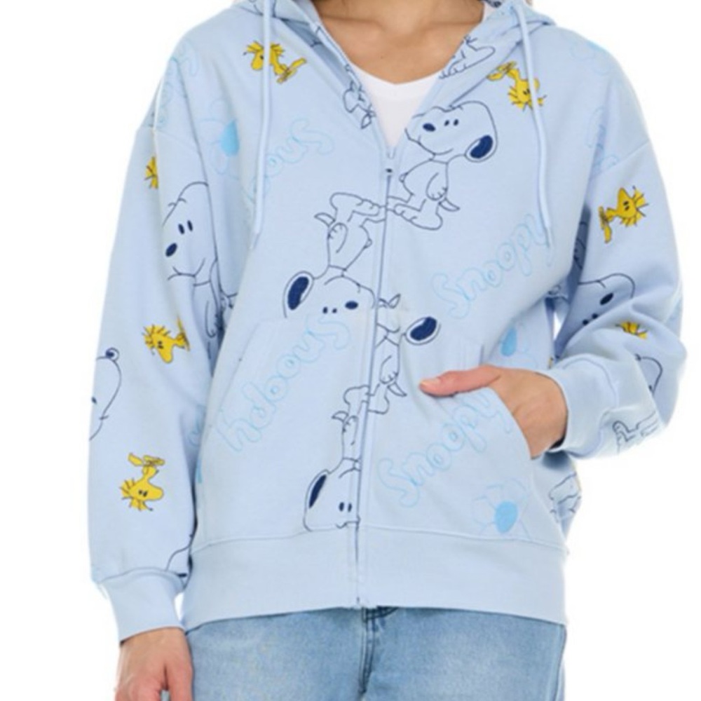 SNOOPY NEW HOODIE!!! Medium NEW